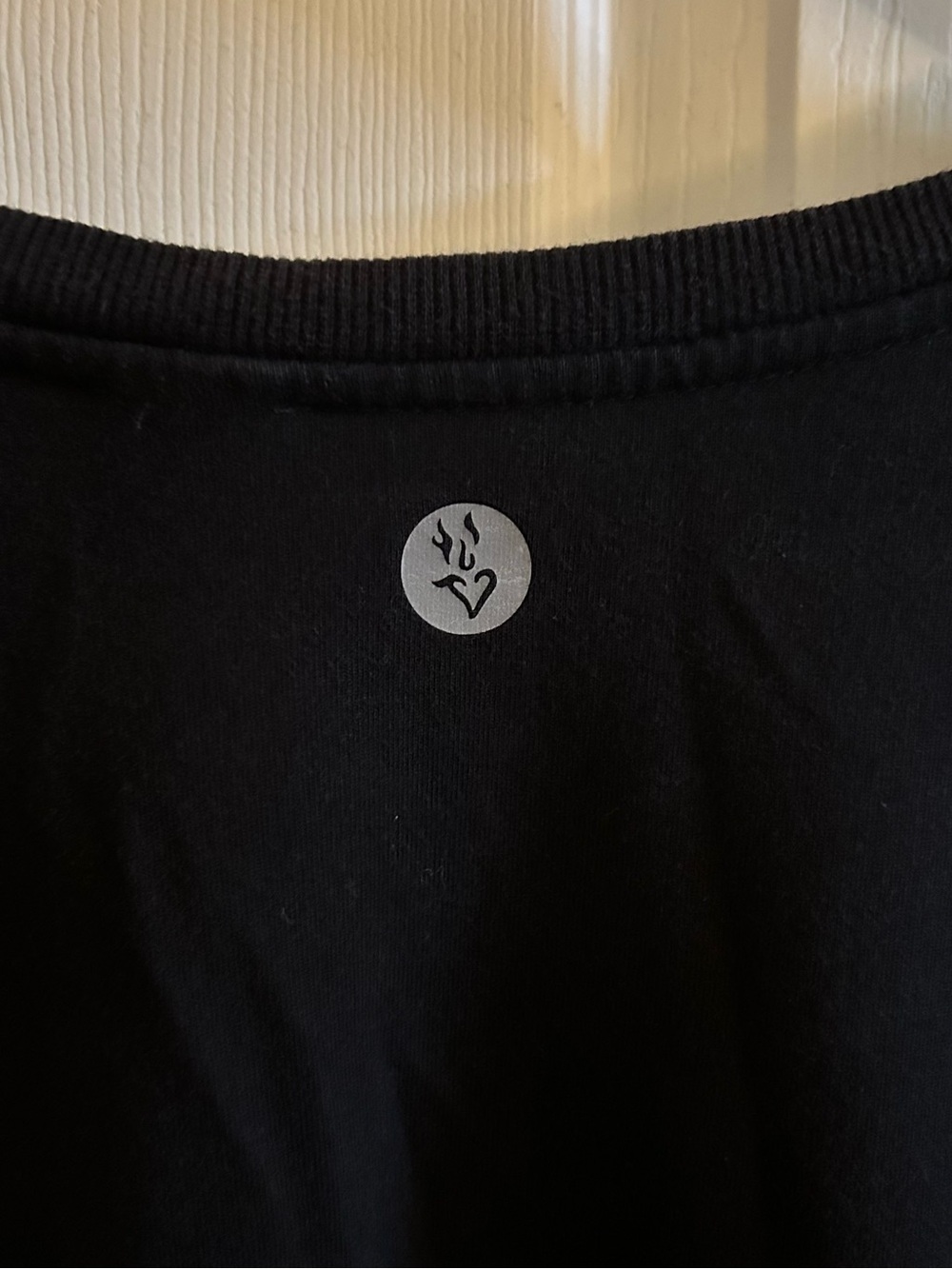 Torrid Black Scoop Neck Active Long Sleeve Top - Picture 4 of 5